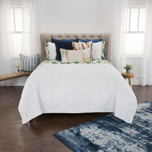 Load image into Gallery viewer, Rizzy Home BQ4834 Maddux Place- Simpson White
