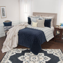 Load image into Gallery viewer, Rizzy Home BQ4930 Giovanna- Indigo
