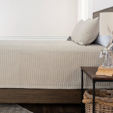 Load image into Gallery viewer, Rizzy Home BQ6047 Parker- Natural
