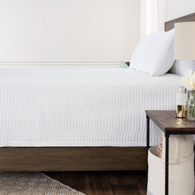 Load image into Gallery viewer, Rizzy Home BQ6049 Parker- White
