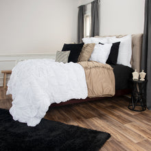 Load image into Gallery viewer, Rizzy Home BT1081 Day Dream
