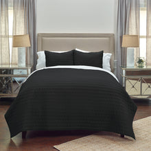 Load image into Gallery viewer, Rizzy Home BT1779 Urban Mesh Black
