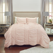 Load image into Gallery viewer, Rizzy Home BT3141 Carley Pink
