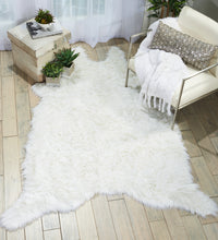 Load image into Gallery viewer, Mina Victory Fur Remen Poly Faux Fur White Throw Rug FL100 60&quot; x 84&quot;
