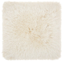 Load image into Gallery viewer, Mina Victory Yarn Shimmer Cream Shag Throw Pillow TL004 20&quot; x 20&quot;
