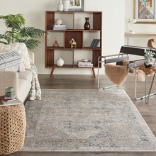 Load image into Gallery viewer, kathy ireland Home Malta MAI01 Blue and Ivory 4&#39;x6&#39; Area Rug MAI01 Ivory/Blue
