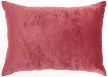 Load image into Gallery viewer, Mina Victory Luminecence Metallic Leopard Burgundy Pillow AC203 14&quot;X20&quot;
